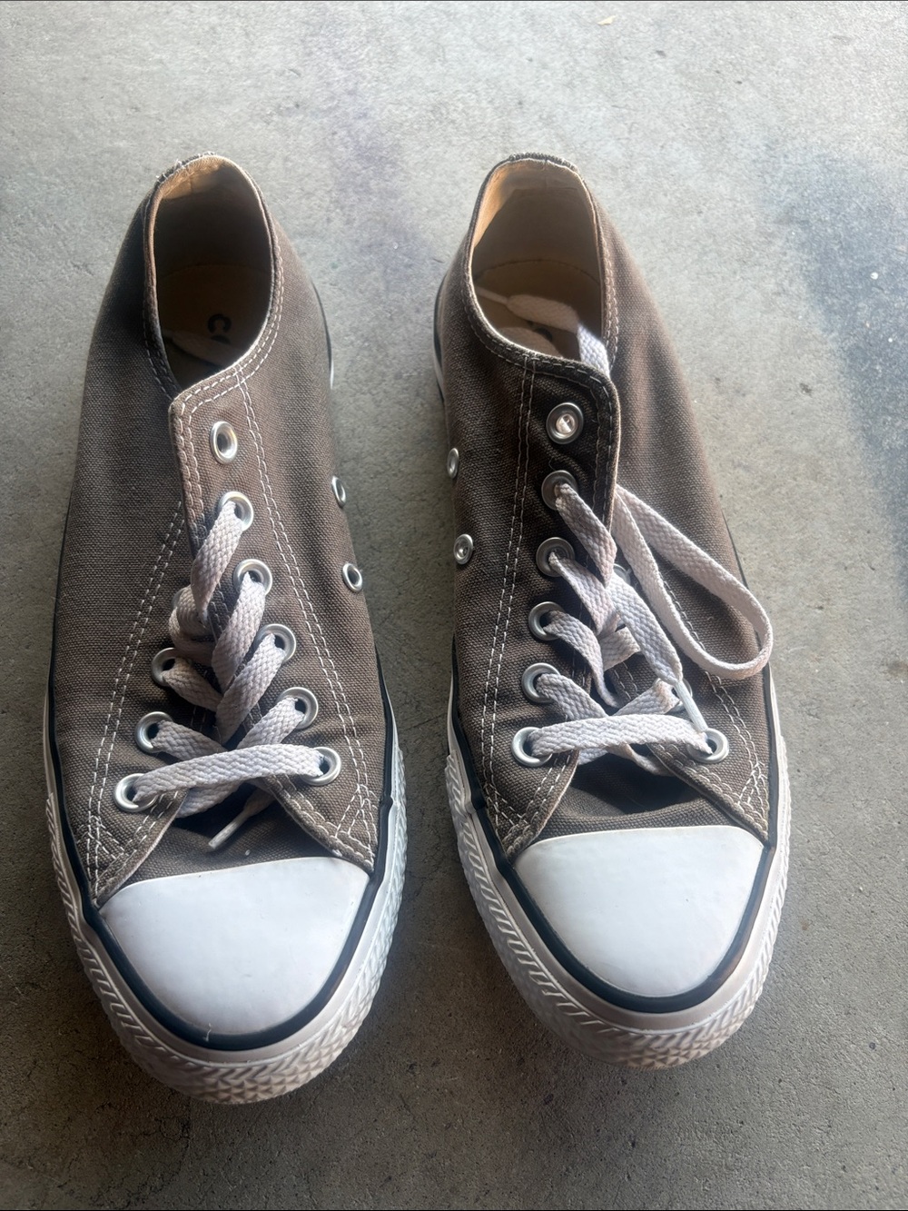 Gray Converse 🌵7.5 Women’s 5.5 Men’s - Picture 1 of 10